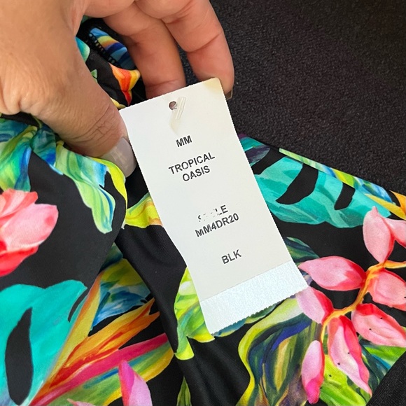 Maxine Of Hollywood Oahu Oasis Shirred Front Girl Leg One-Piece Swimsuit Size 8 - Picture 11 of 11